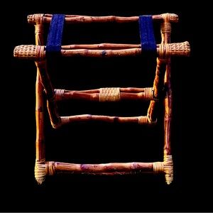 vintage natural bamboo luggage stand